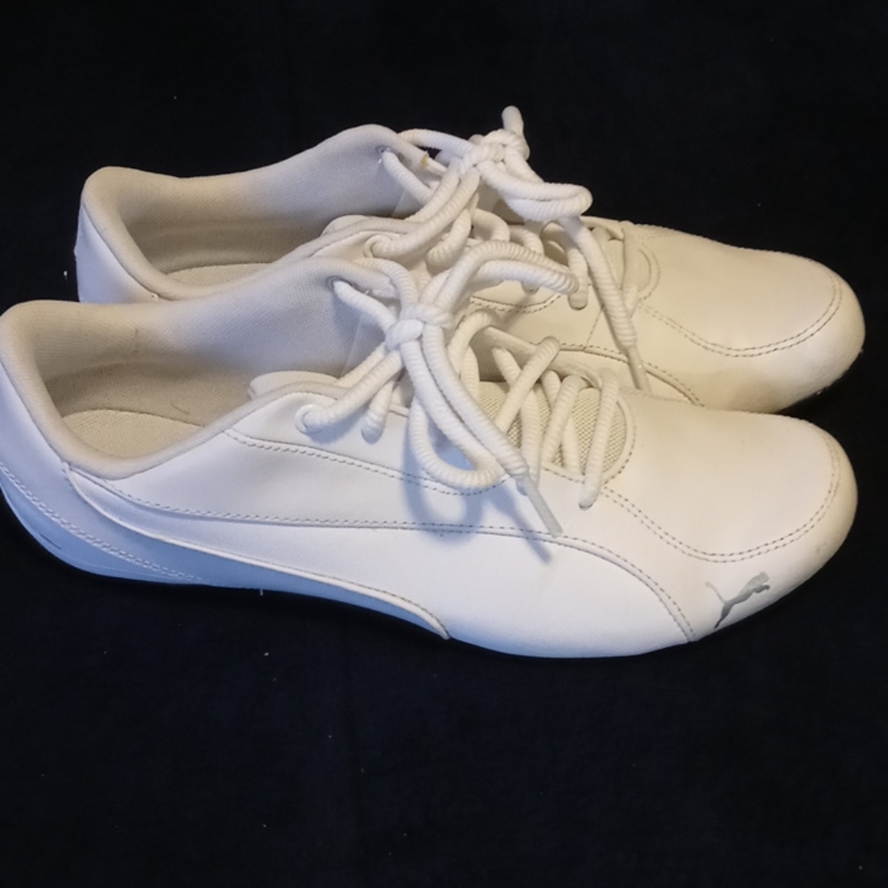 Shoes - Picture 2 of 2